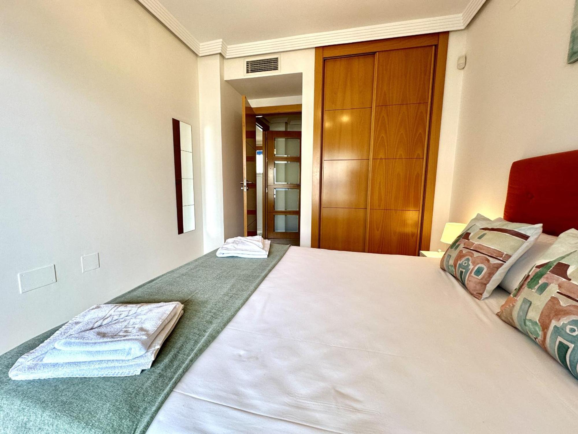 Urbe10 Pacifico Sea Views Apartment มาลากา ภายนอก รูปภาพ